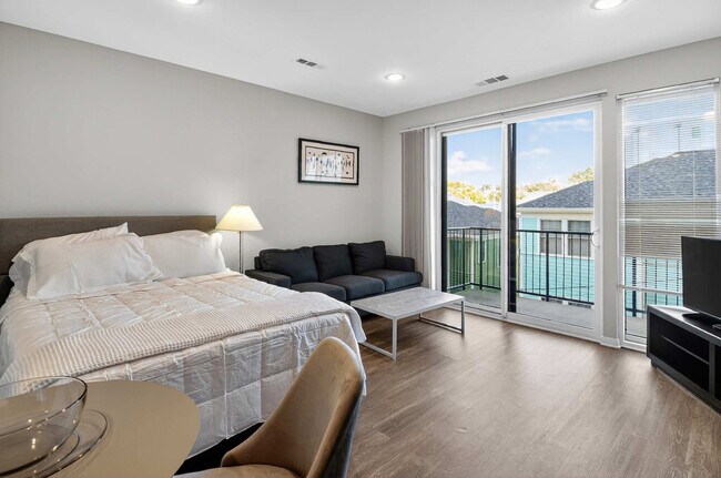 Building Photo - 229 S Grant St