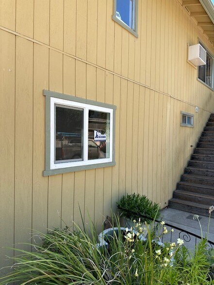 Primary Photo - 512 Fein Ave