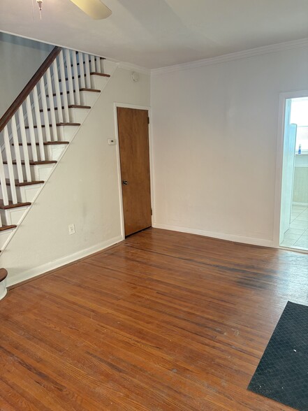 Building Photo - 2016 S Mildred St