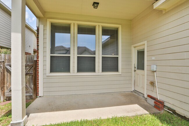 Building Photo - 11023 Heartland Grove Dr