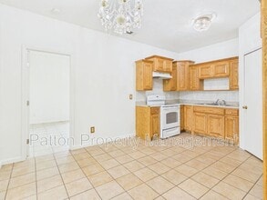 Building Photo - 745 N Aldredge St