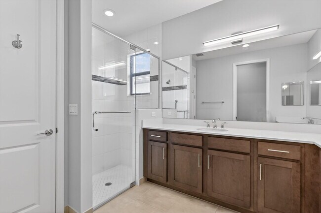 Building Photo - 12719 SW Blue Mangrove Pkwy