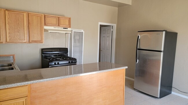 Building Photo - Affordable 1 bedroom, 1 bath apartment in ...