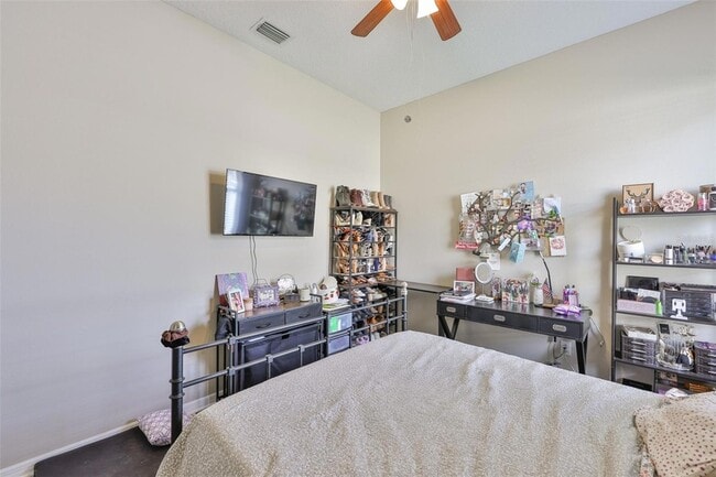 Building Photo - 1204 Facet View Way