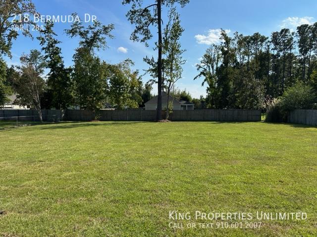 Building Photo - 218 Bermuda Dr