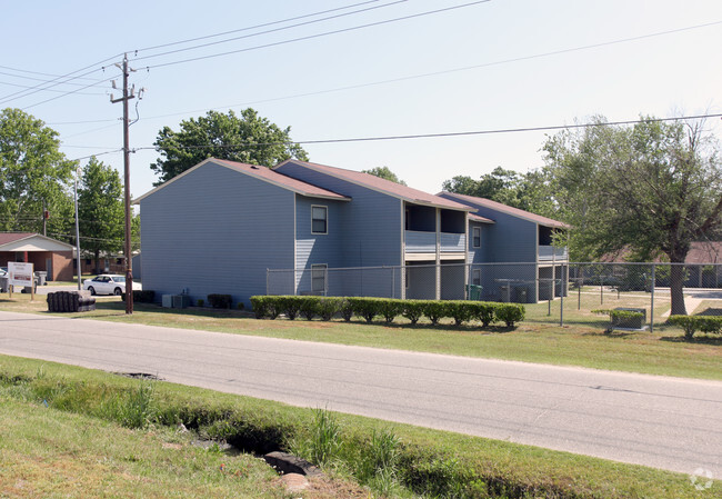 Building Photo - Griffin Apartments