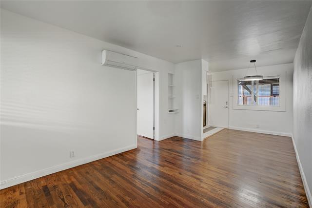 Building Photo - 3310 Douglas Ave