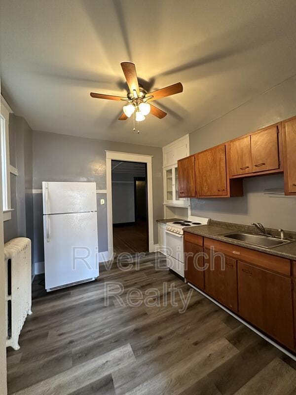 Building Photo - 619 S 5th St