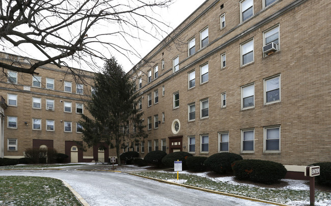 Primary Photo - Kemper Apartments