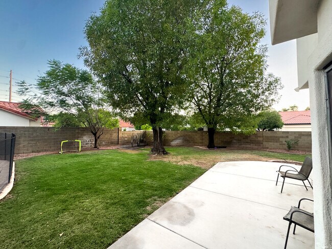 Building Photo - Marshall Ranch Five Bedroom