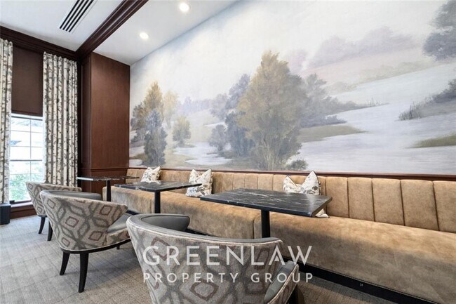 Building Photo - 195 14th St NE