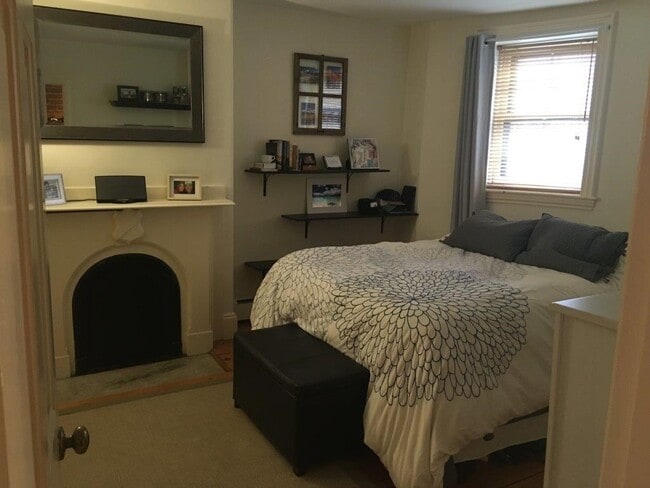 Building Photo - 109 Warren Ave