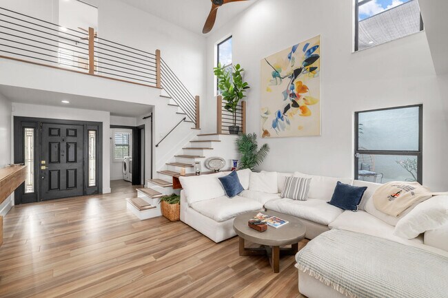 Building Photo - 1742 Harborside Cir