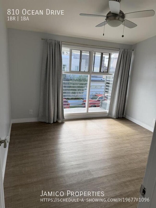 Building Photo - 810 Ocean Dr