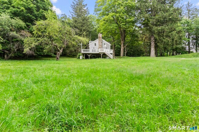 Building Photo - 317 Skiff Mountain Rd