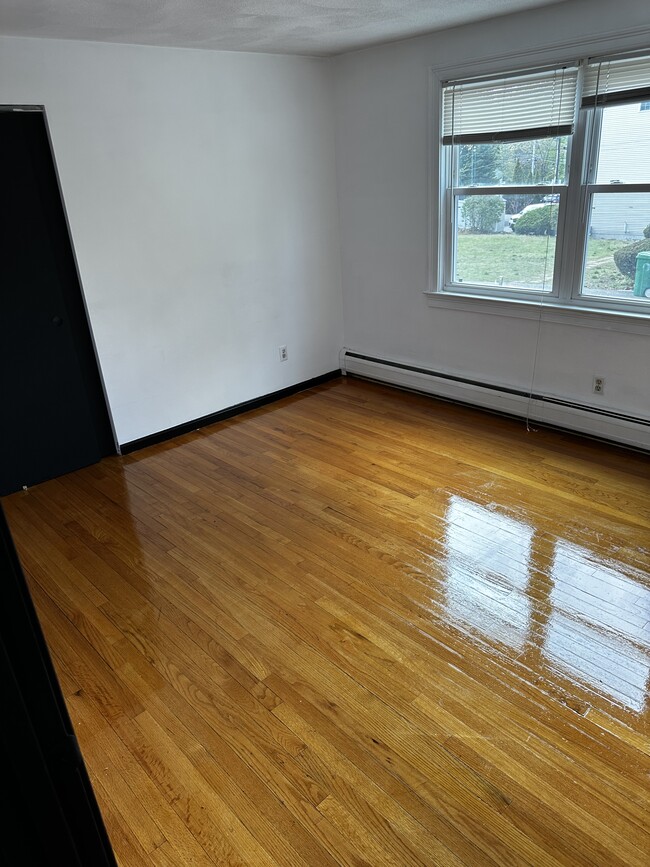 Building Photo - 1193 Boylston St