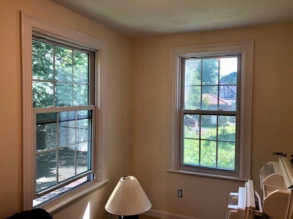 Building Photo - 12 Pinehurst St