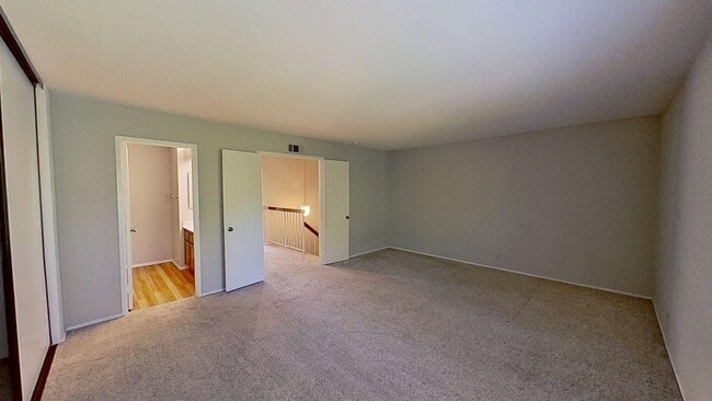 Building Photo - 4 Morning Star