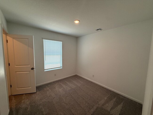 Building Photo - Brand New 3 Bedroom 2 Bathroom Home