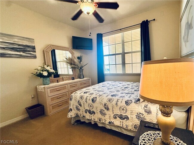 Building Photo - 1133 Van Loon Commons Cir