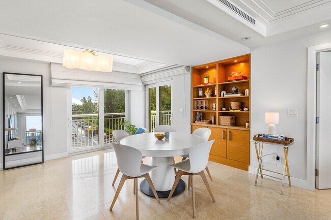 Building Photo - 2780 S Ocean Blvd