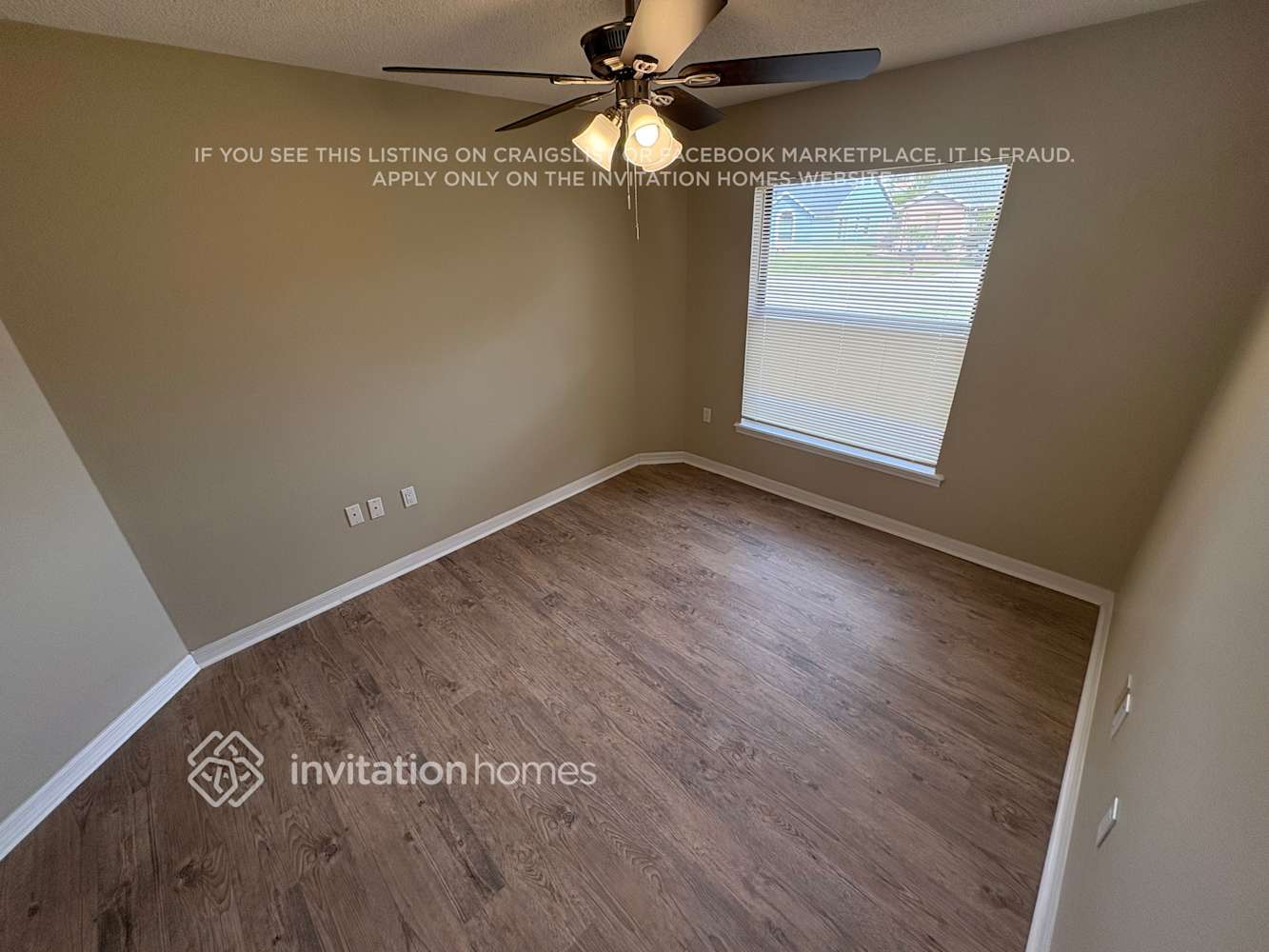 Building Photo - 702 50th St E