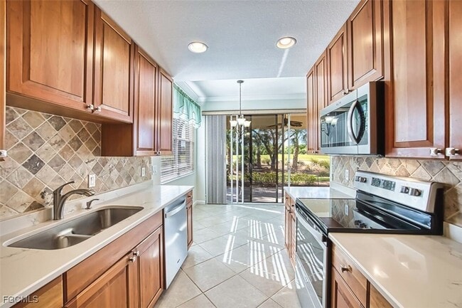 Building Photo - 3071 Meandering Way