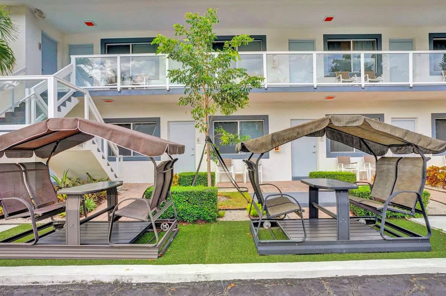 Building Photo - 3215 NE 7th St