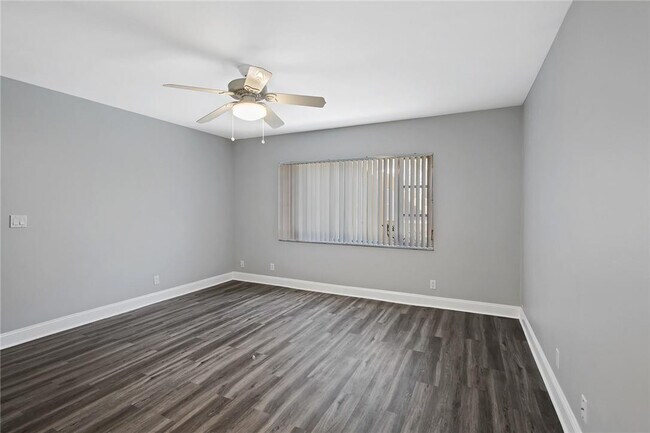 Building Photo - 5900 NE 22nd Way