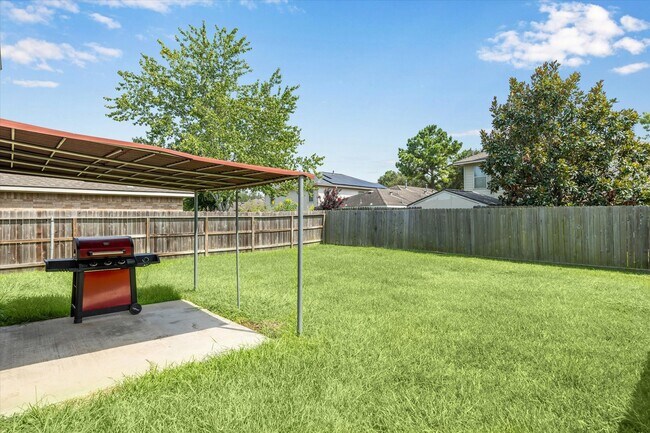 Building Photo - 15627 Haleys Landing Ln