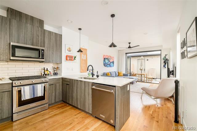 Building Photo - 1569 Utica St