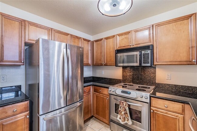 Building Photo - 700 S Harbour Island Blvd