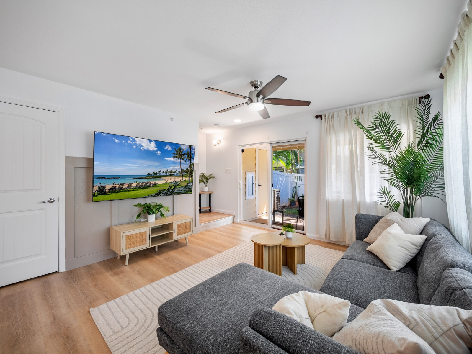 Building Photo - 1020 Kakala St