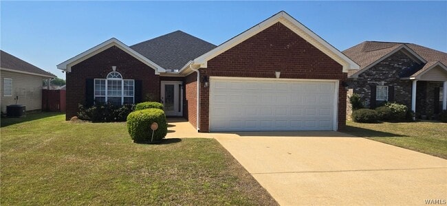 Building Photo - 2124 Stardust Dr