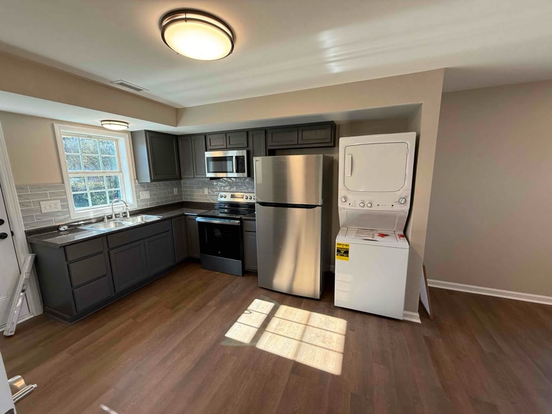 Building Photo - 306 Wilmington Ave