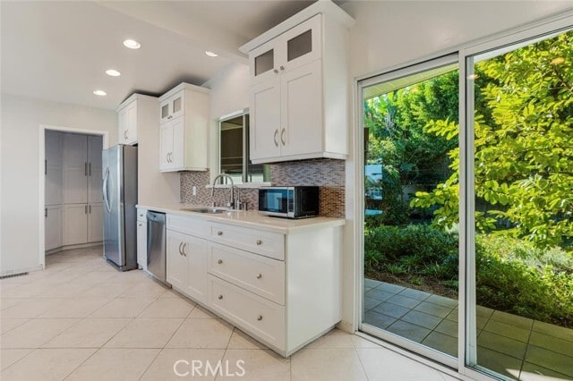 Building Photo - 3844 Bobstone Dr