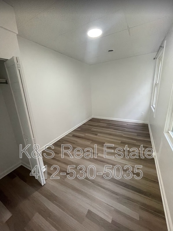 Building Photo - 341 Orchard Pl