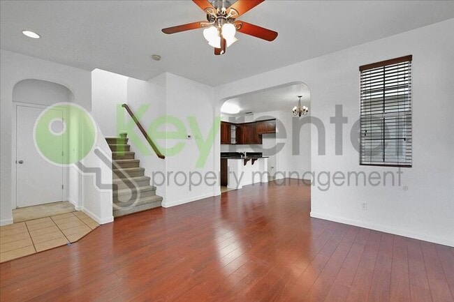 Building Photo - 10923 Oakham Dr