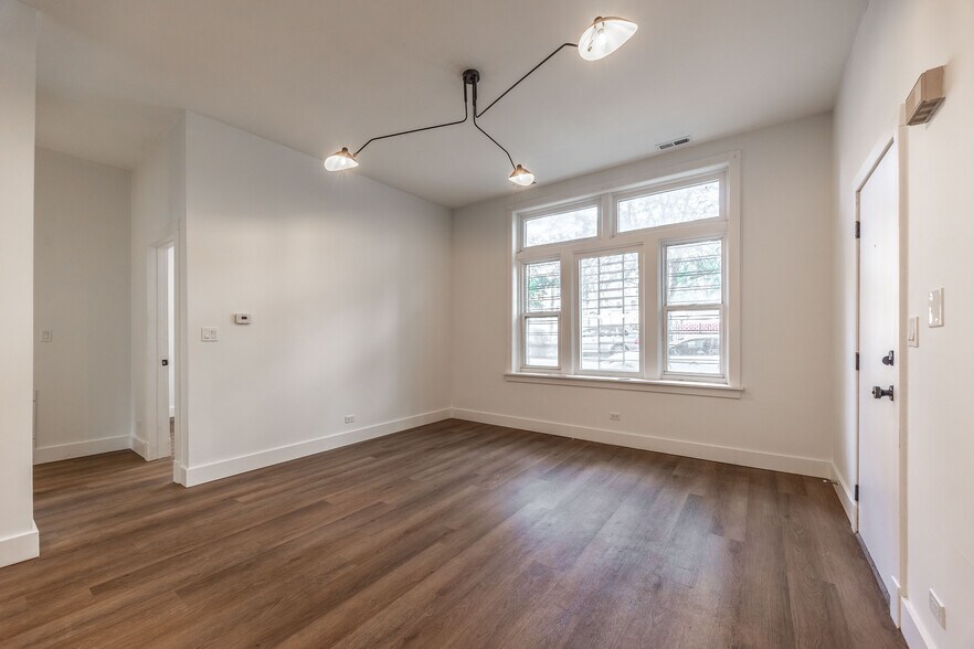 Building Photo - 1454 N Kedzie Ave