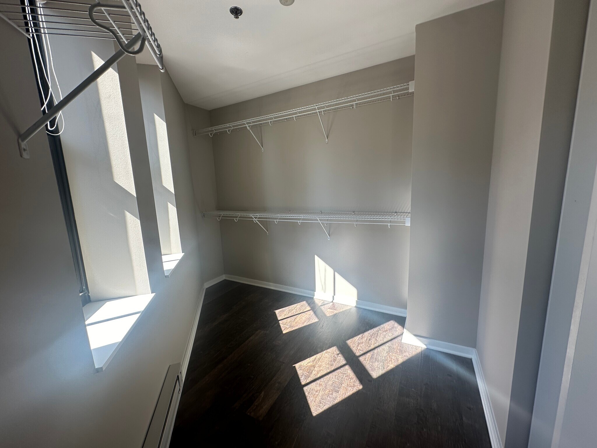 Building Photo - 175 N Franklin St