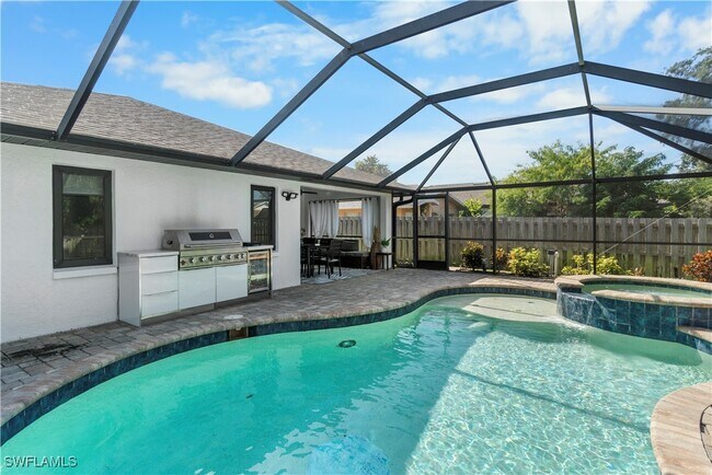 Building Photo - 659 108th Ave N