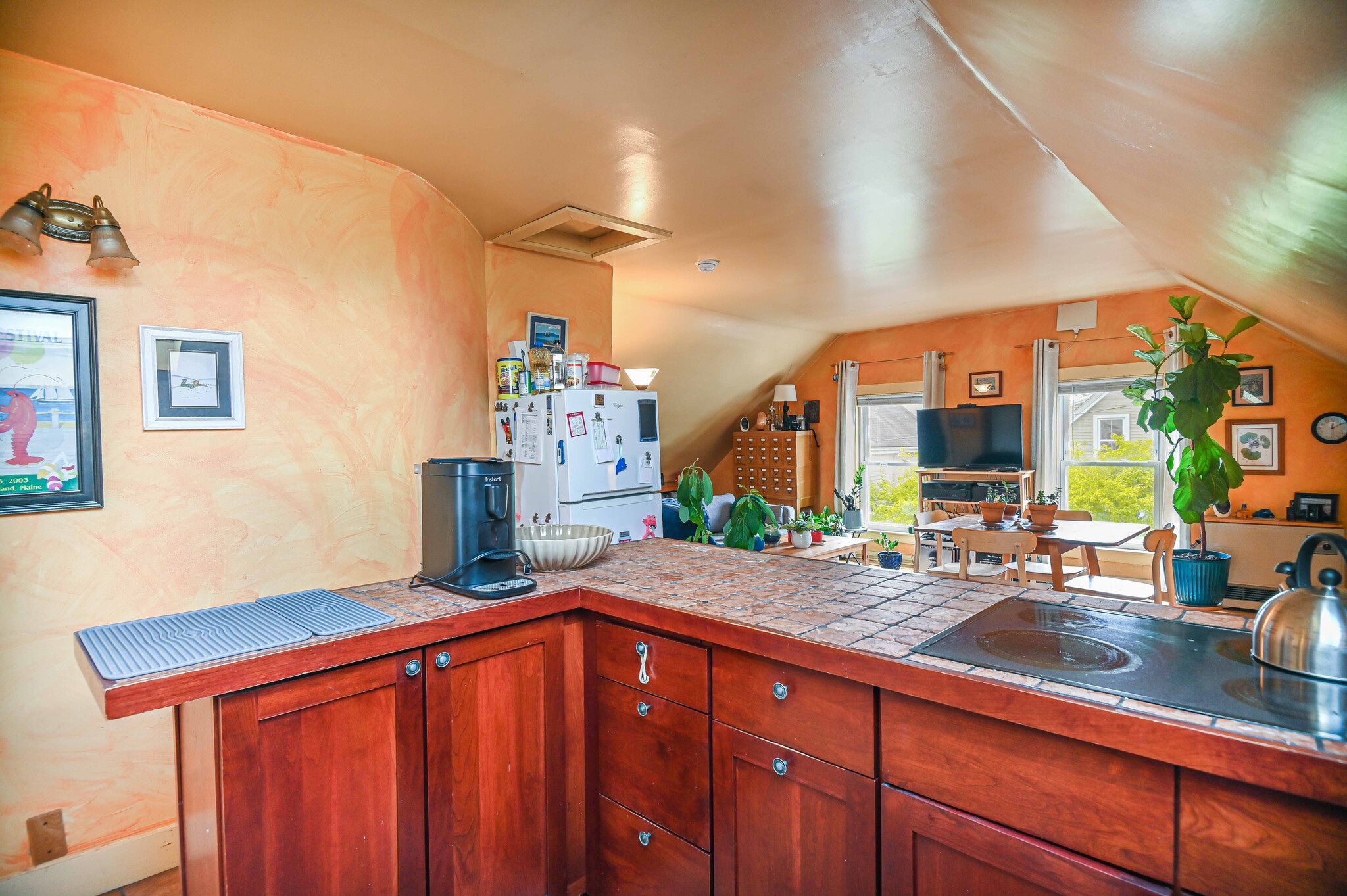 Kitchen - 95 Beckett St
