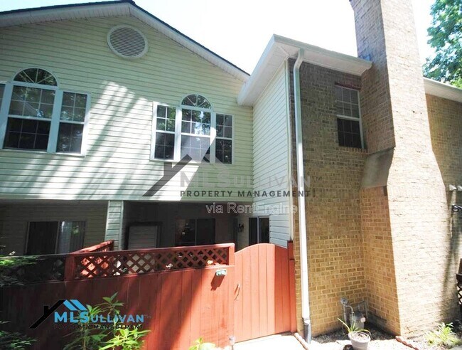 Building Photo - 419 Summerwalk Cir