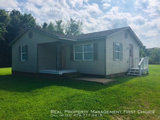 Primary Photo - 2 Bedroom House for Rent in Springdale!