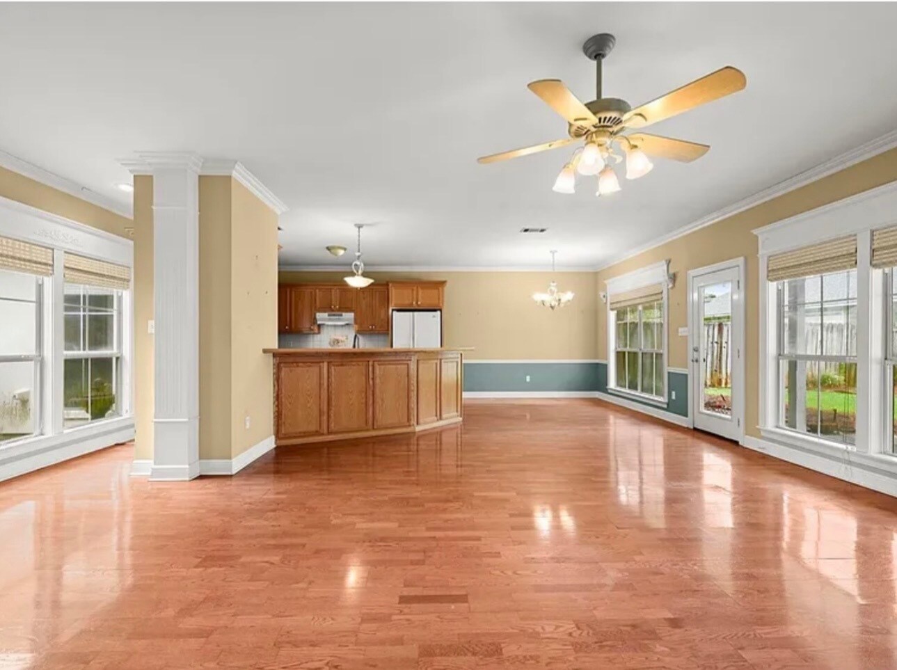 Building Photo - 1593 Colony Ln