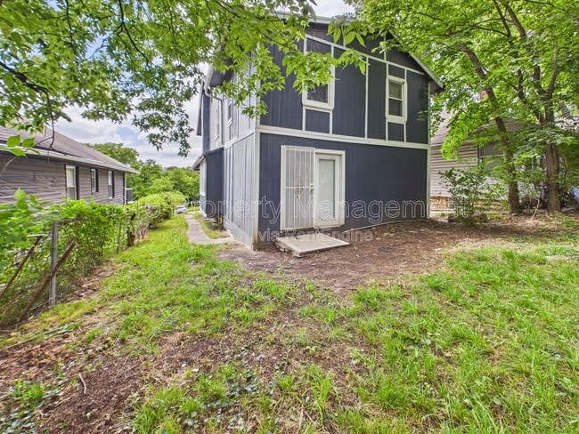 Building Photo - 4417 Wayne Ave