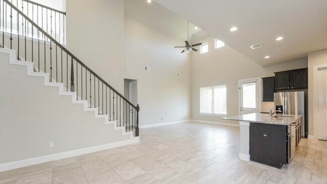 Building Photo - 1126 Orange Dawn Dr