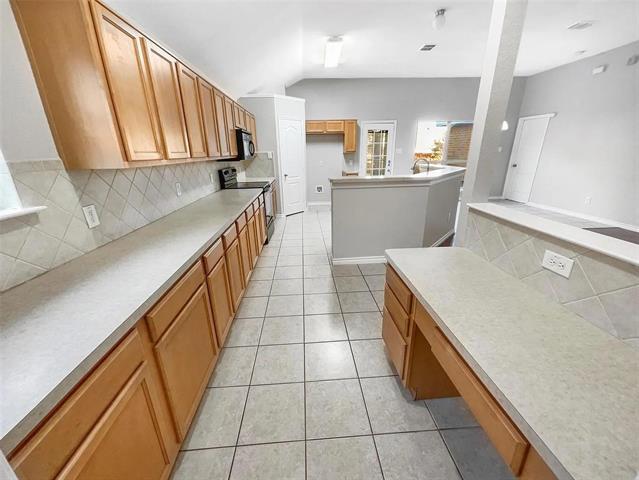 Building Photo - 3916 Big Thicket Dr