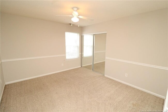 Building Photo - 100 Beverstone Dr