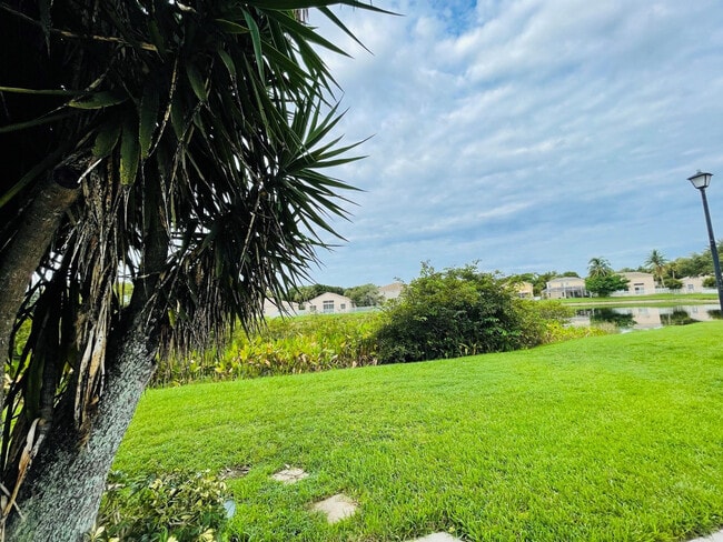 Building Photo - 4854 NW 58th Manor